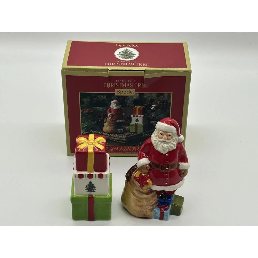 Spode Christmas Tree Santa & Gift Box Salt Pepper Shakers w/ Box Holiday